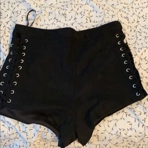 Open from the side Short